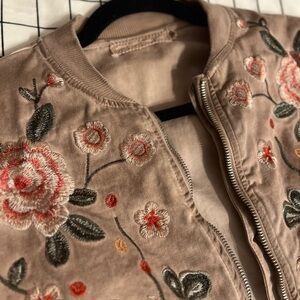 Vintage Pale Pink Bomber Jacket with Floral Embroidery